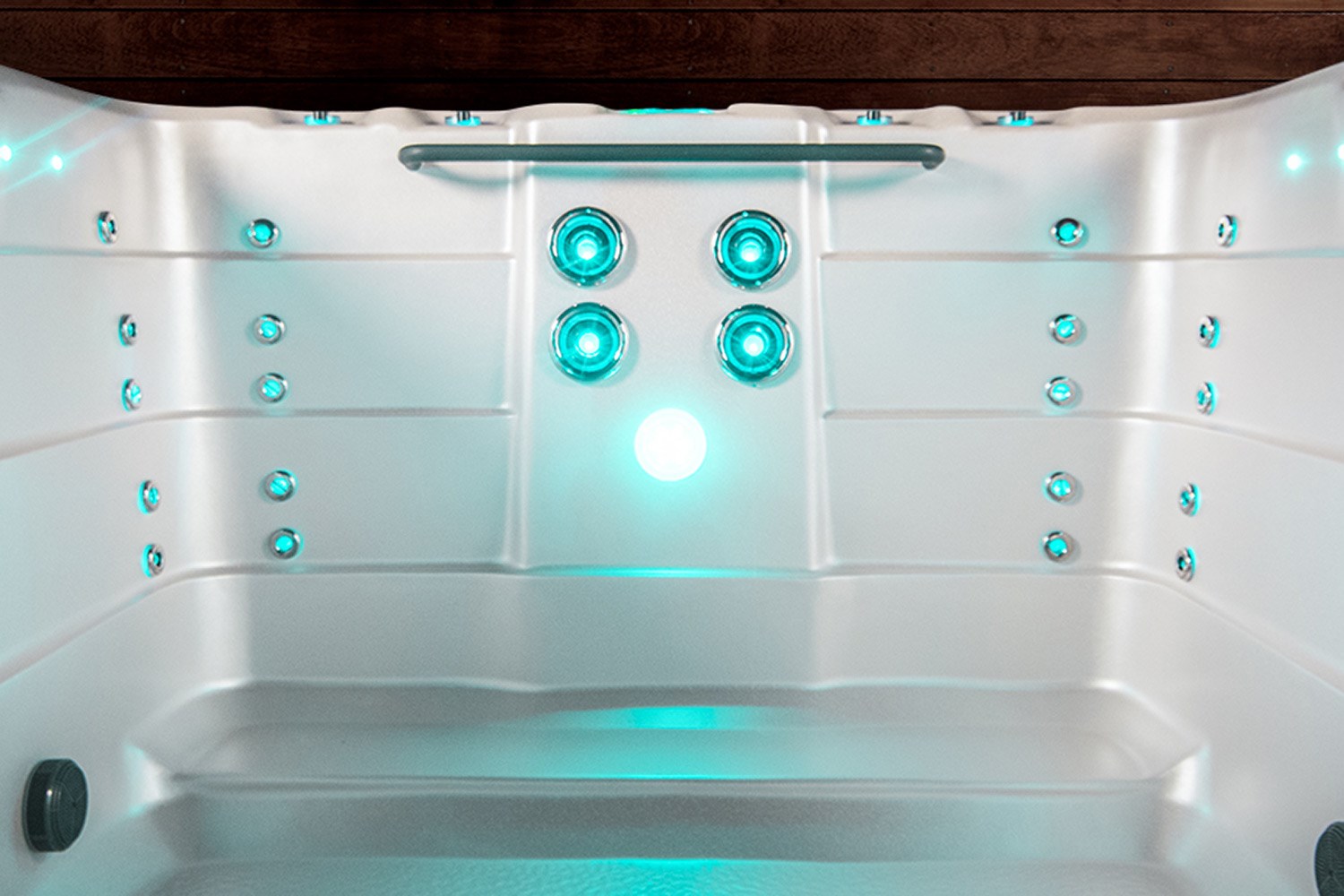 Плавательный СПА бассейн Vortex Spas Aqualap PRO