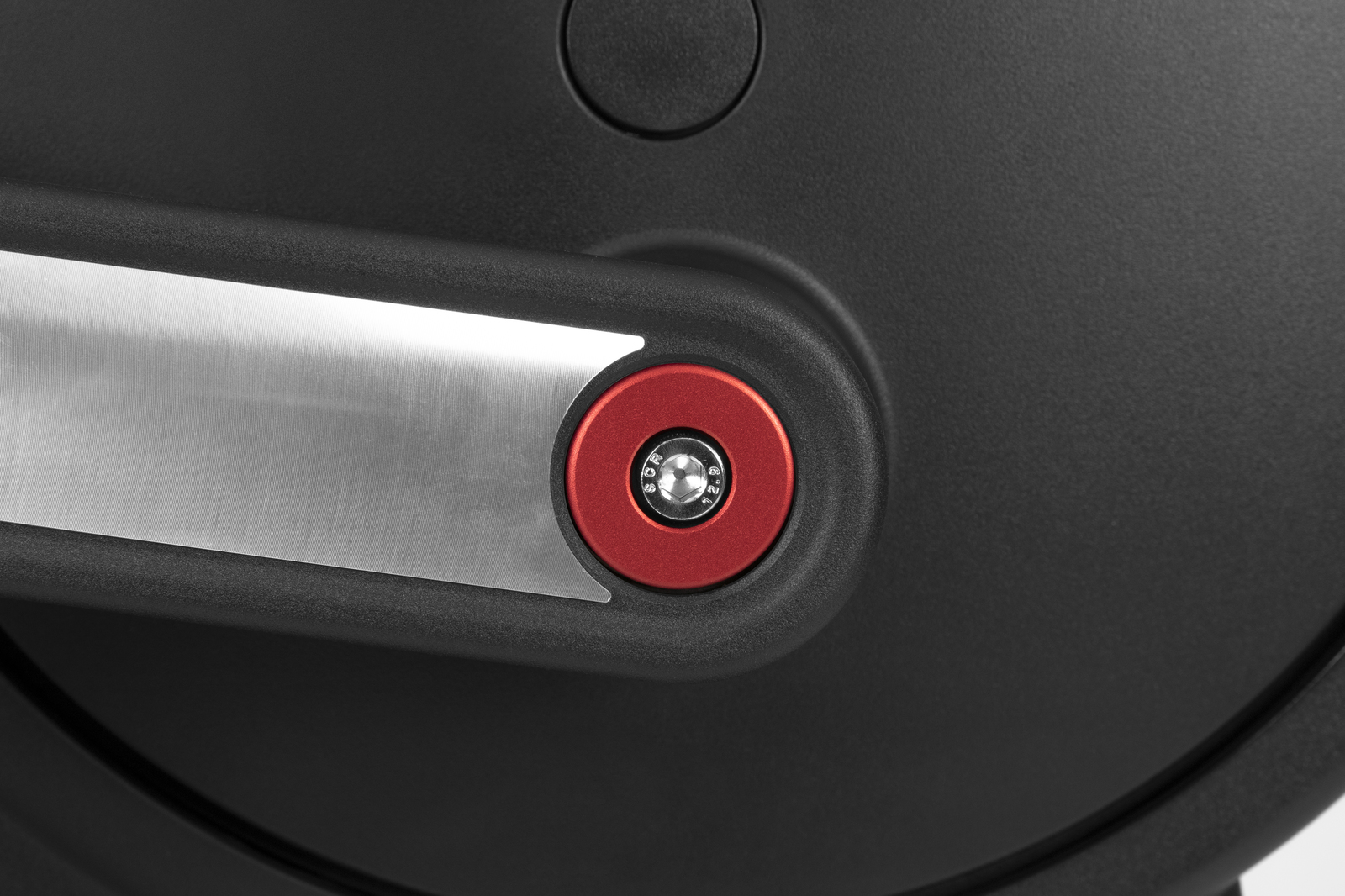 Эллиптический тренажер Bionique F-Drive G50